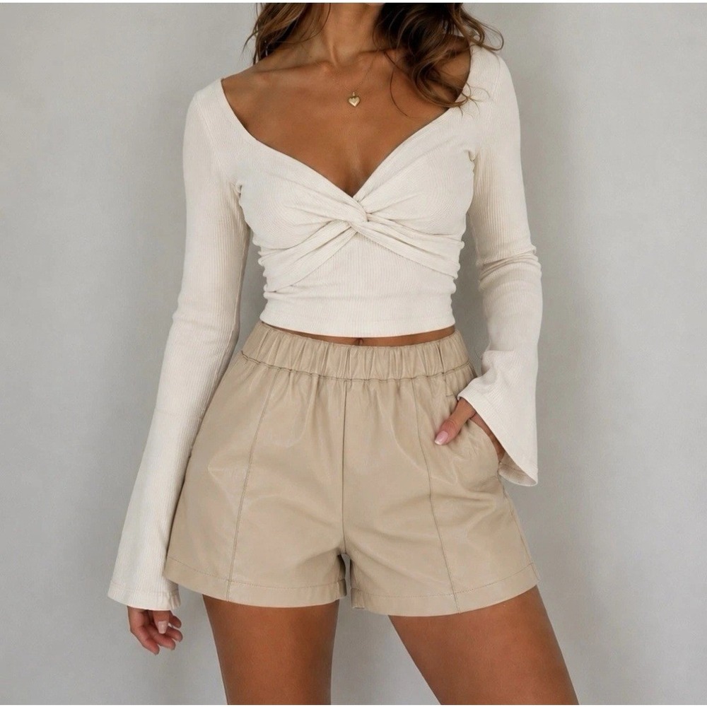 Topshop Womens Tan Faux Leather High Waisted Chic Pull-on Shorts Size 8 NWT